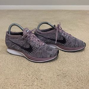 Nike flyknit racers (woman)